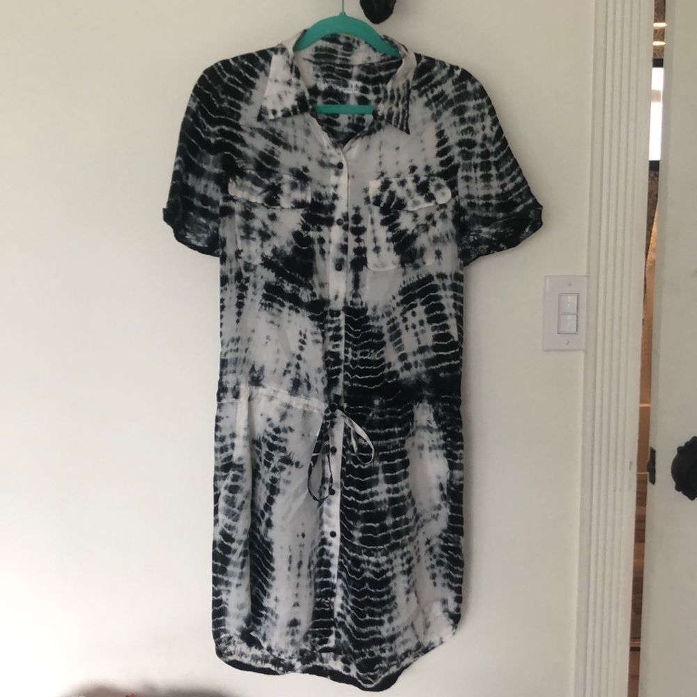 Gorgeous Silk GUESS los angeles dress